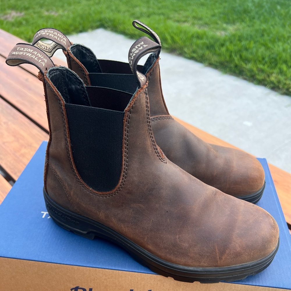 BLUNDSTONE 1609 WOMEN'S CLASSICS CHELSEA BOOTS - ANTIQUE BROWN